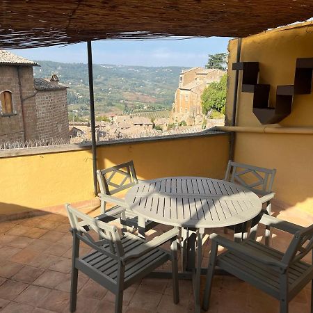 Appartamento Con Terrazzo Orvieto Exterior foto